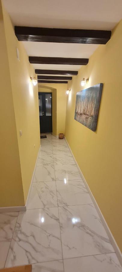 Apartmani Centar فوديس المظهر الخارجي الصورة